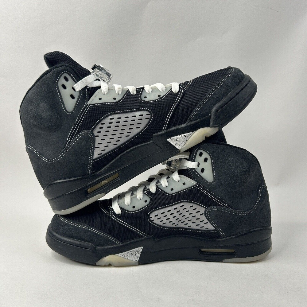 Nike Shoes Air Jordan 5 Retro “Anthracite” 2024 - Picture 3 of 8